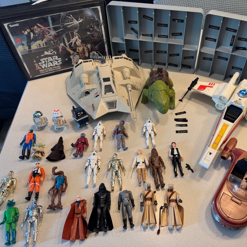 Star Wars Figures, Vehicles, and Storage Case